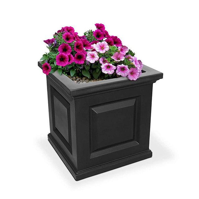 Mayne 5865-B Nantucket Polyethylene Planter, 16" x 16", Black