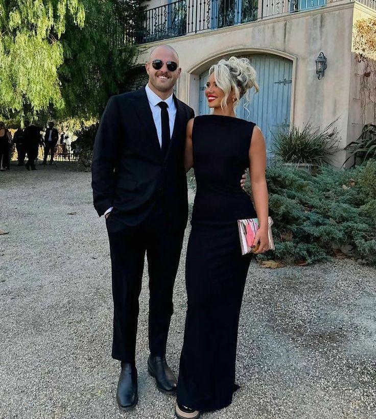 The Wedding Website of Jessica Froboese and Cameron Boyd
