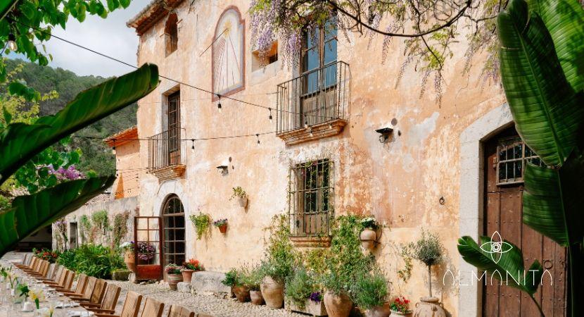 The Wedding Website of Christopher Waring and Emily Laurienti