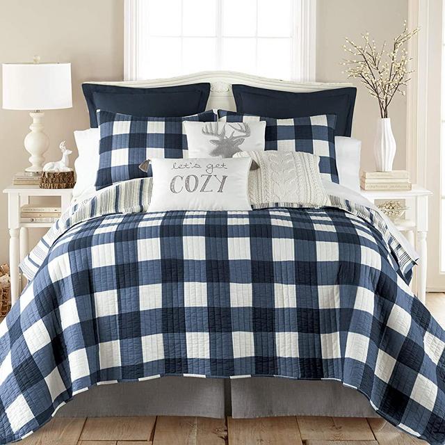 Levtex Home - Camden Quilt Set -King Quilt + Two King Pillow Shams - Buffalo Check in Navy and Cream - Quilt Size (106 x 92 in.) and Pillow Sham Size (36 x 20 in.) - Reversible Pattern - Cotton