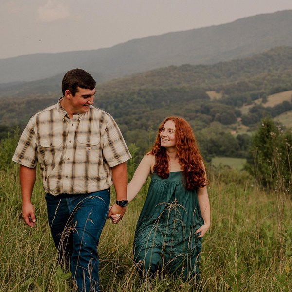 Kinsey Ebel and Ethan Roe's Wedding Website