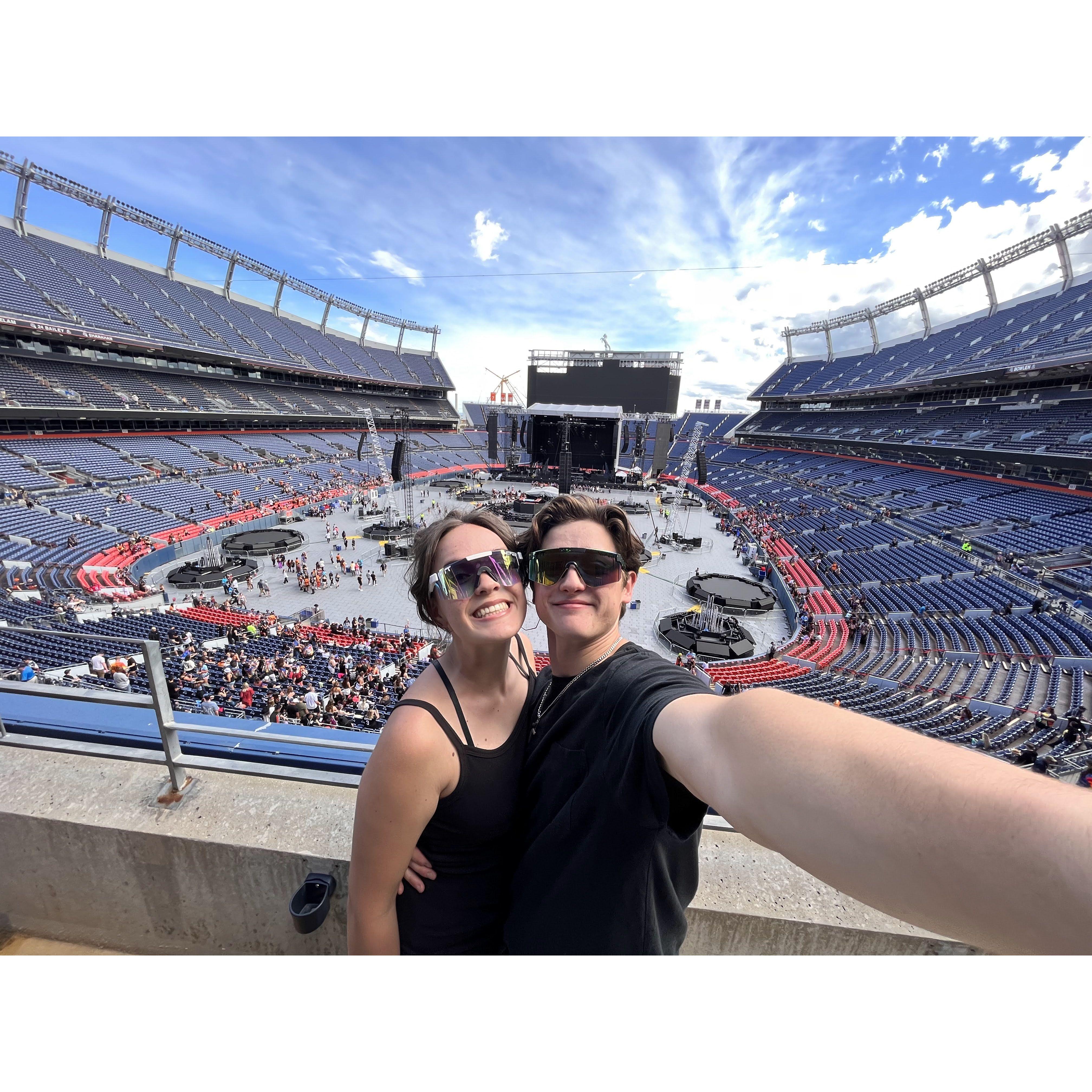 A huge concert with our pitties (pit viper sunglasses)