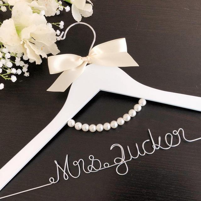 CUSTOM Wedding Hanger with pearl, Bridal...