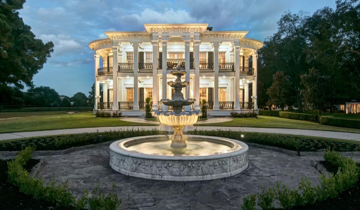 The Wedding Website of Kayla Alvineda and Rick Garcia