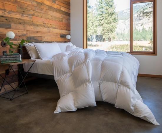 Bavarian Medium 700 Down Comforter