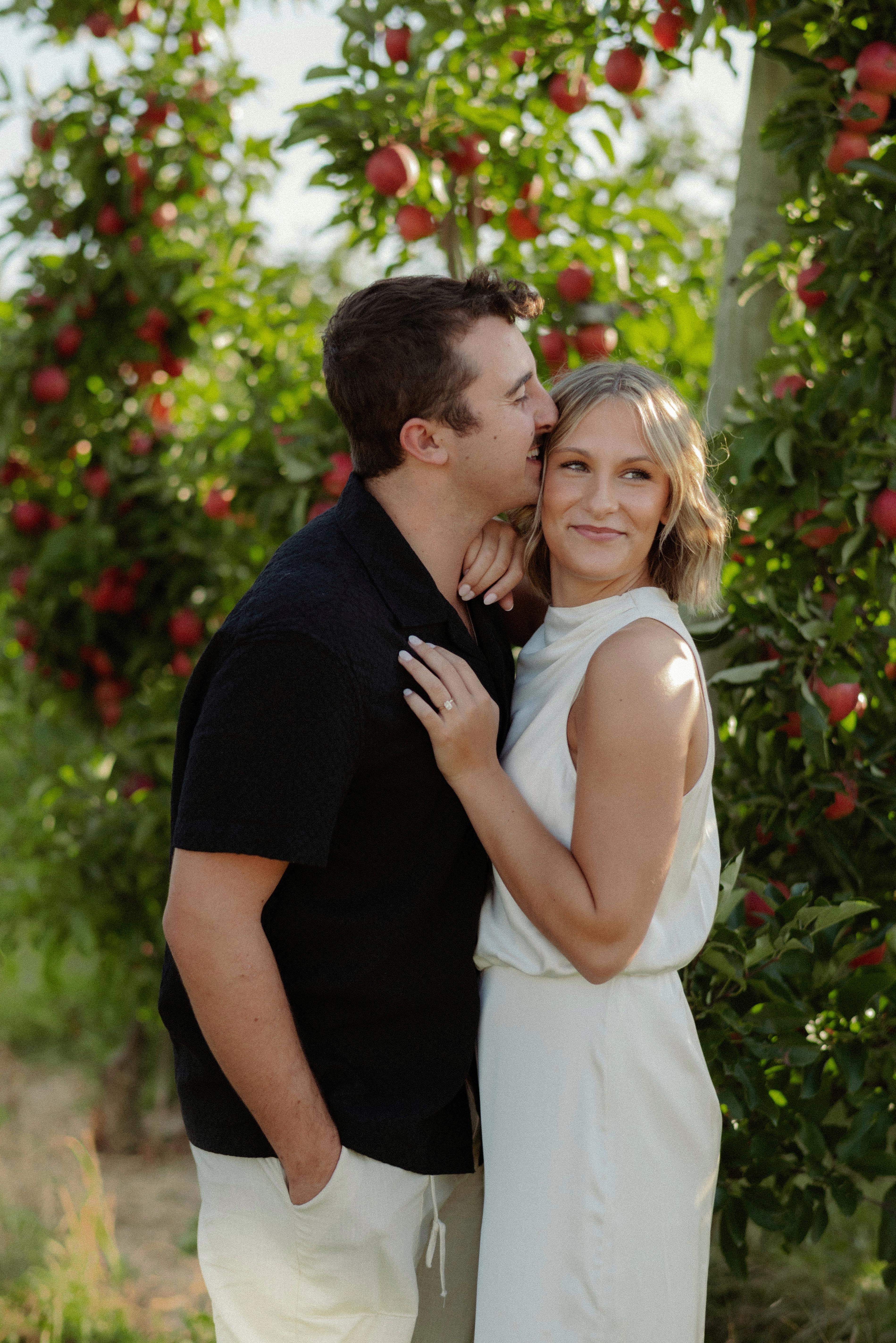 The Wedding Website of Aly Holdridge and Drew Davidson