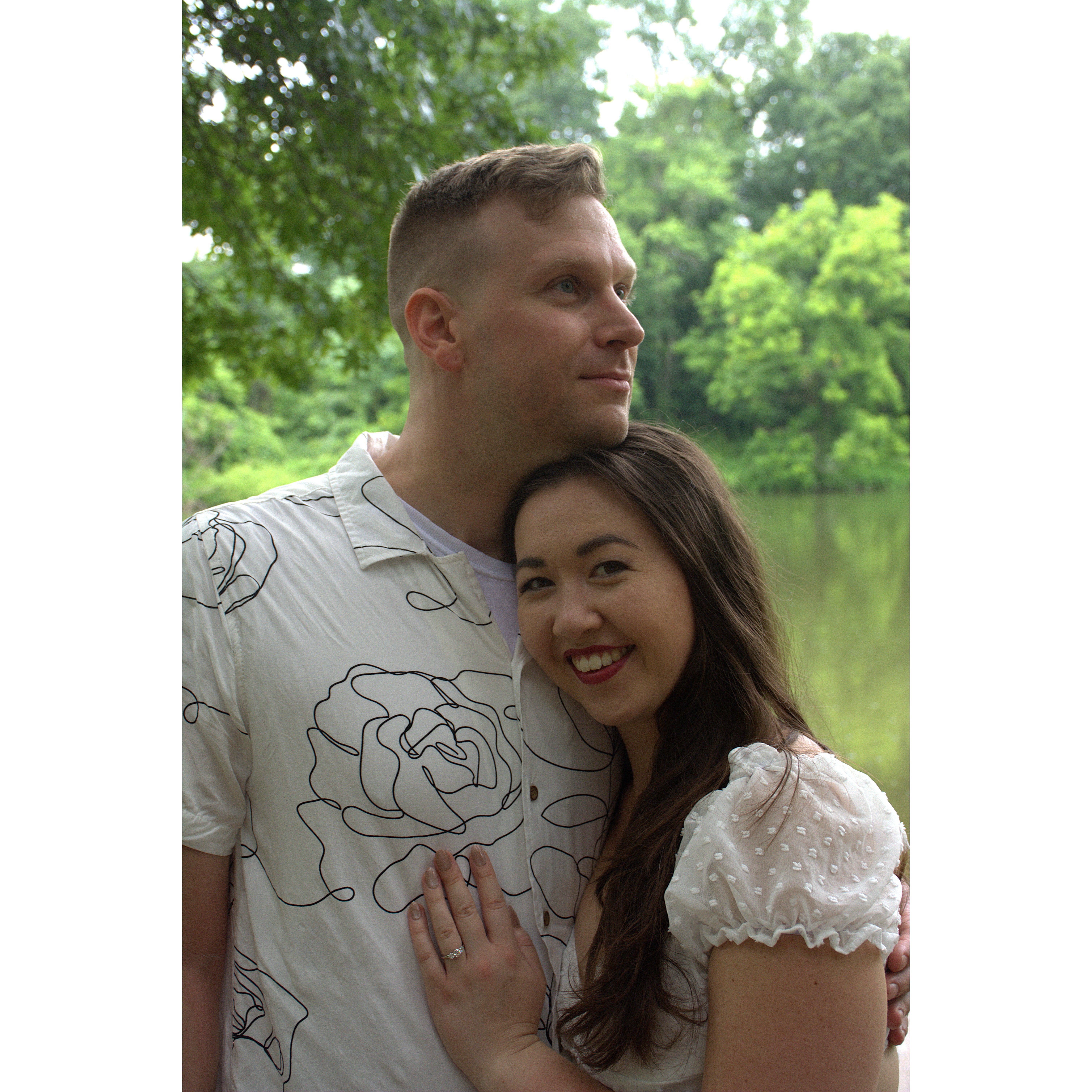 Engagement Photos 2025 by Caitlyn Mroz