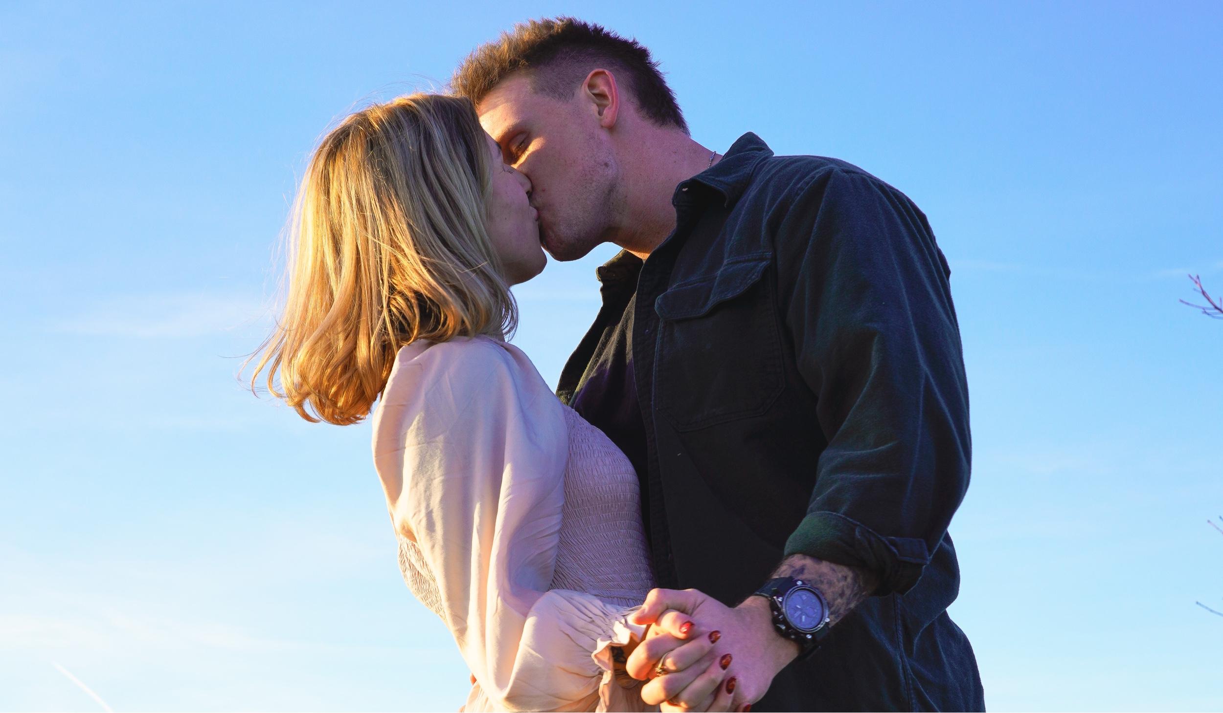 The Wedding Website of Shannon Healy and Hunter Gray