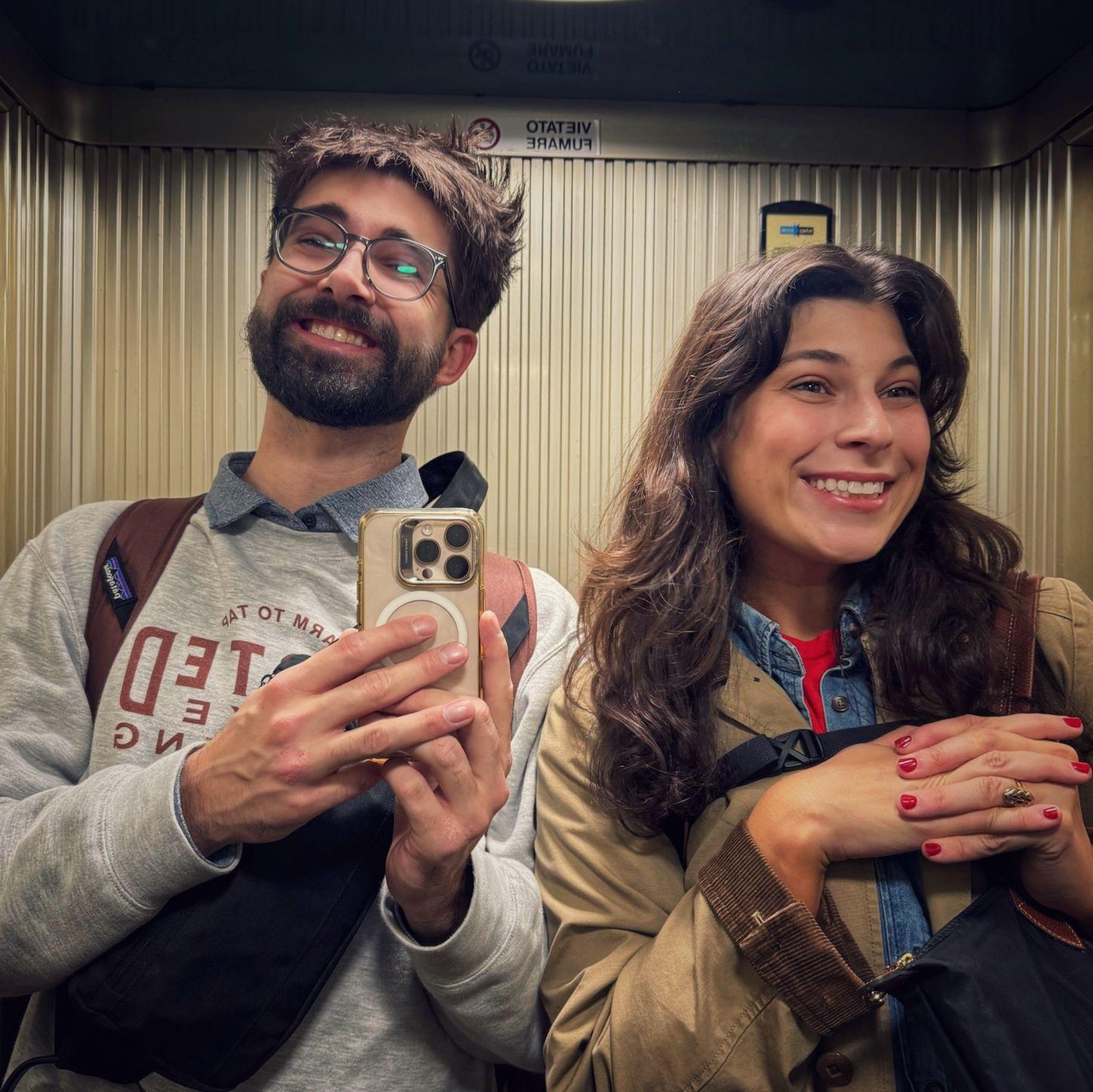 The tiniest elevator in Milan!