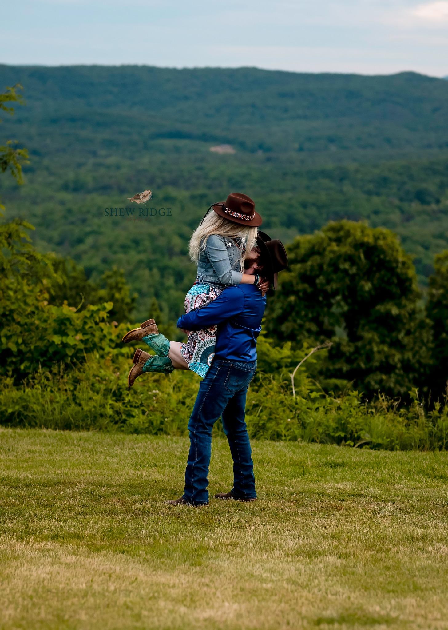 The Wedding Website of Jenni Bowman and Paul Honeycutt