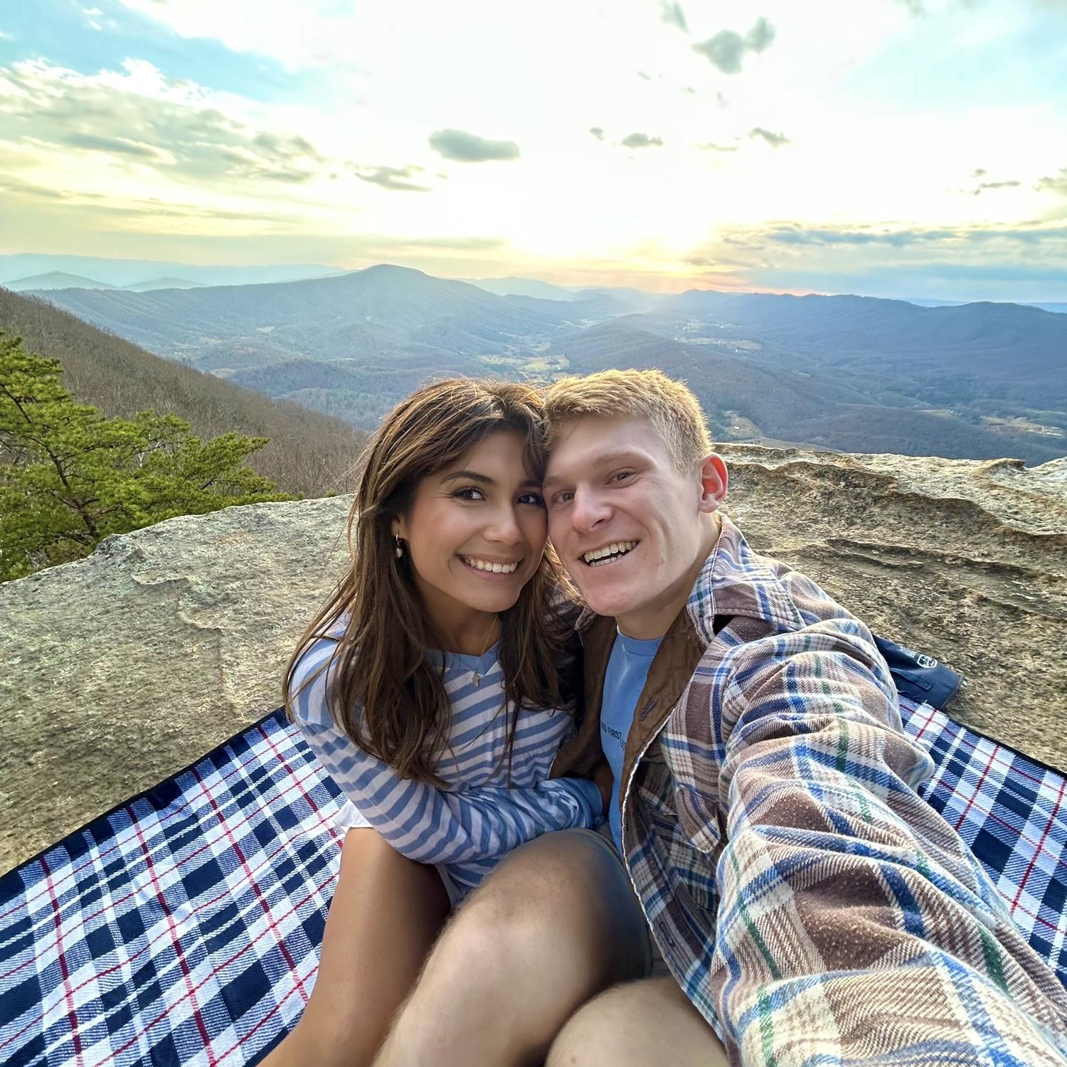 2nd yr anniversary hike!!!