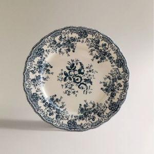FLORAL EARTHENWARE DINNER PLATE