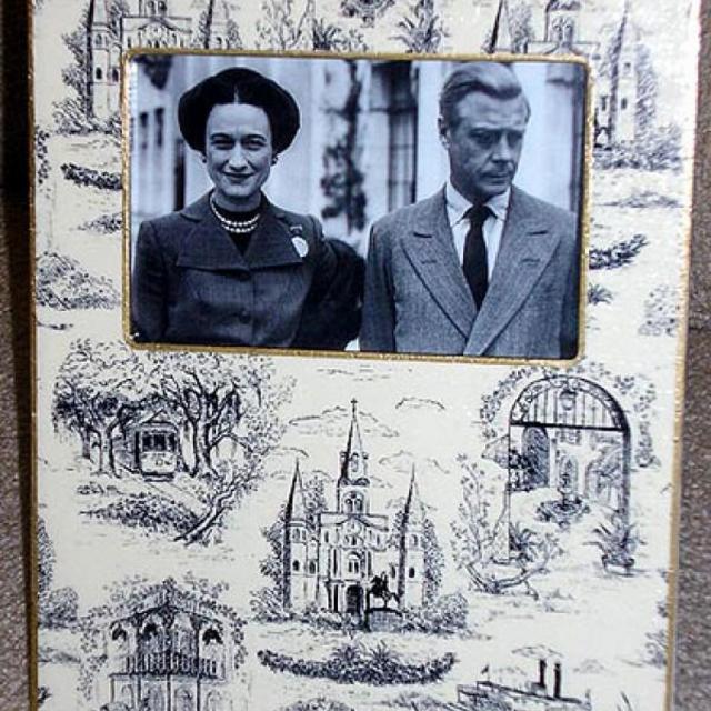 Nola Toile Frame in Magnolia