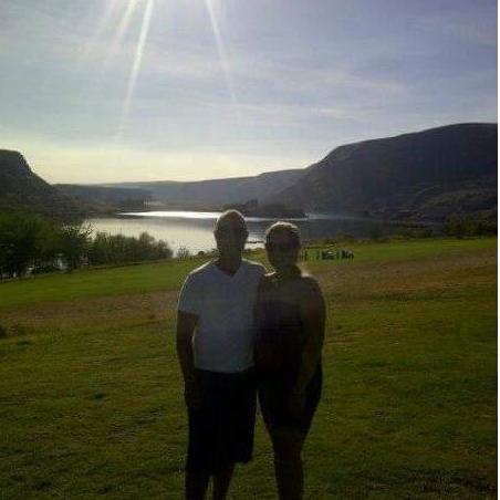 This is hole #8 at the Vic Meyers golf course, we will be getting married on hole #7 which is just below #8 in this picture.