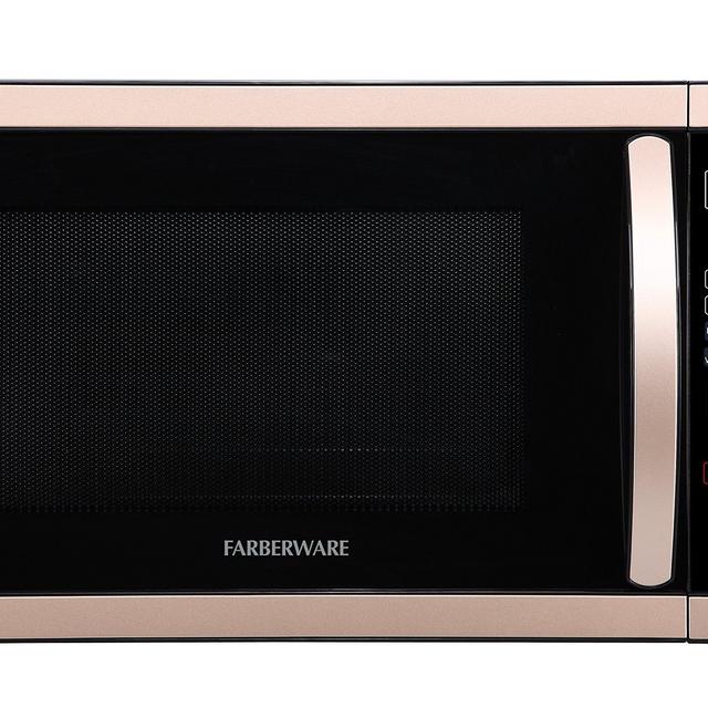 Farberware Classic 1000-Watt Microwave Oven, Copper