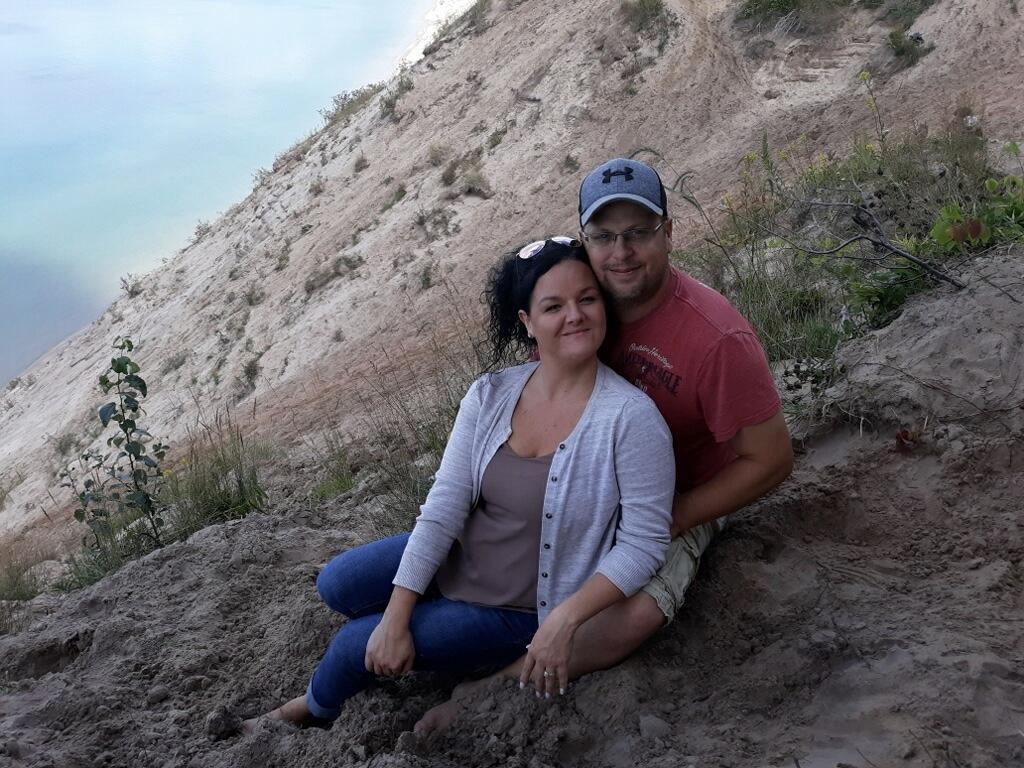 The Wedding Website of Mariesa Jones and Daniel Hill