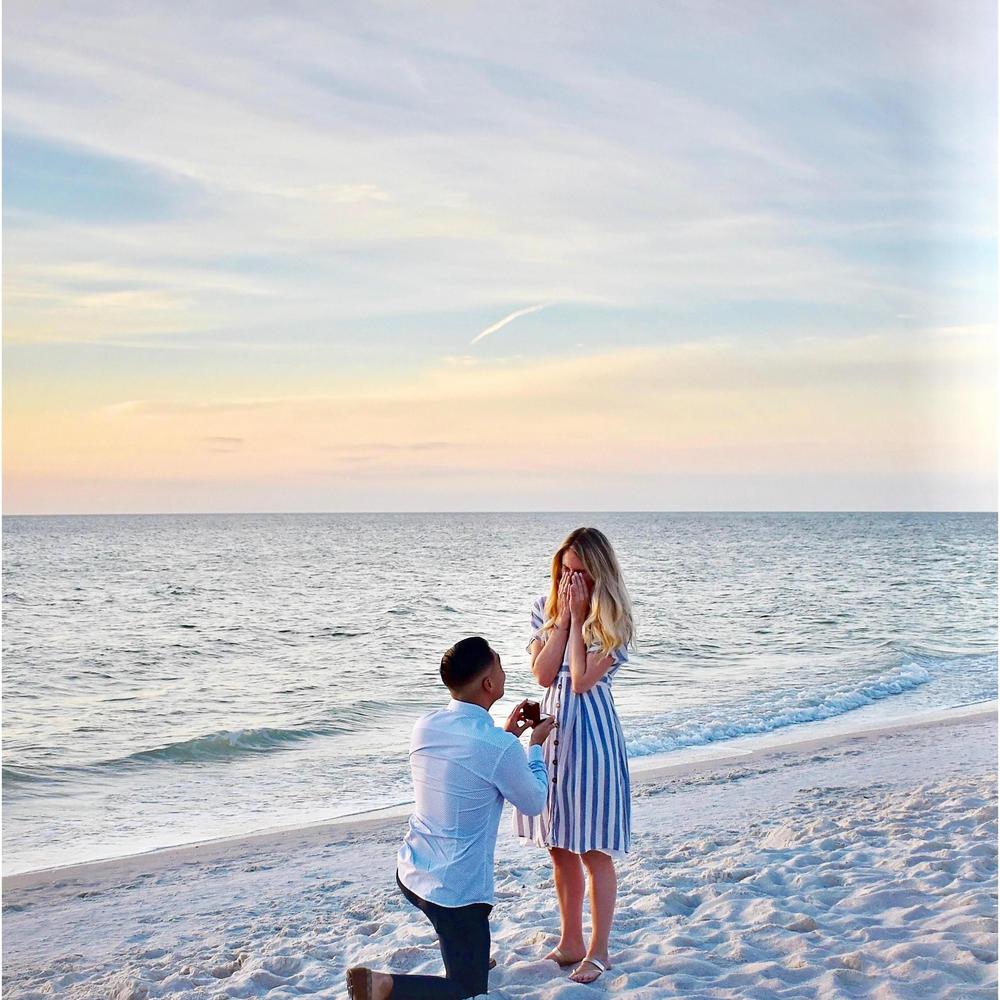 Jennifer Davis and Bryan Pham's Wedding Website, image size:1000x1000