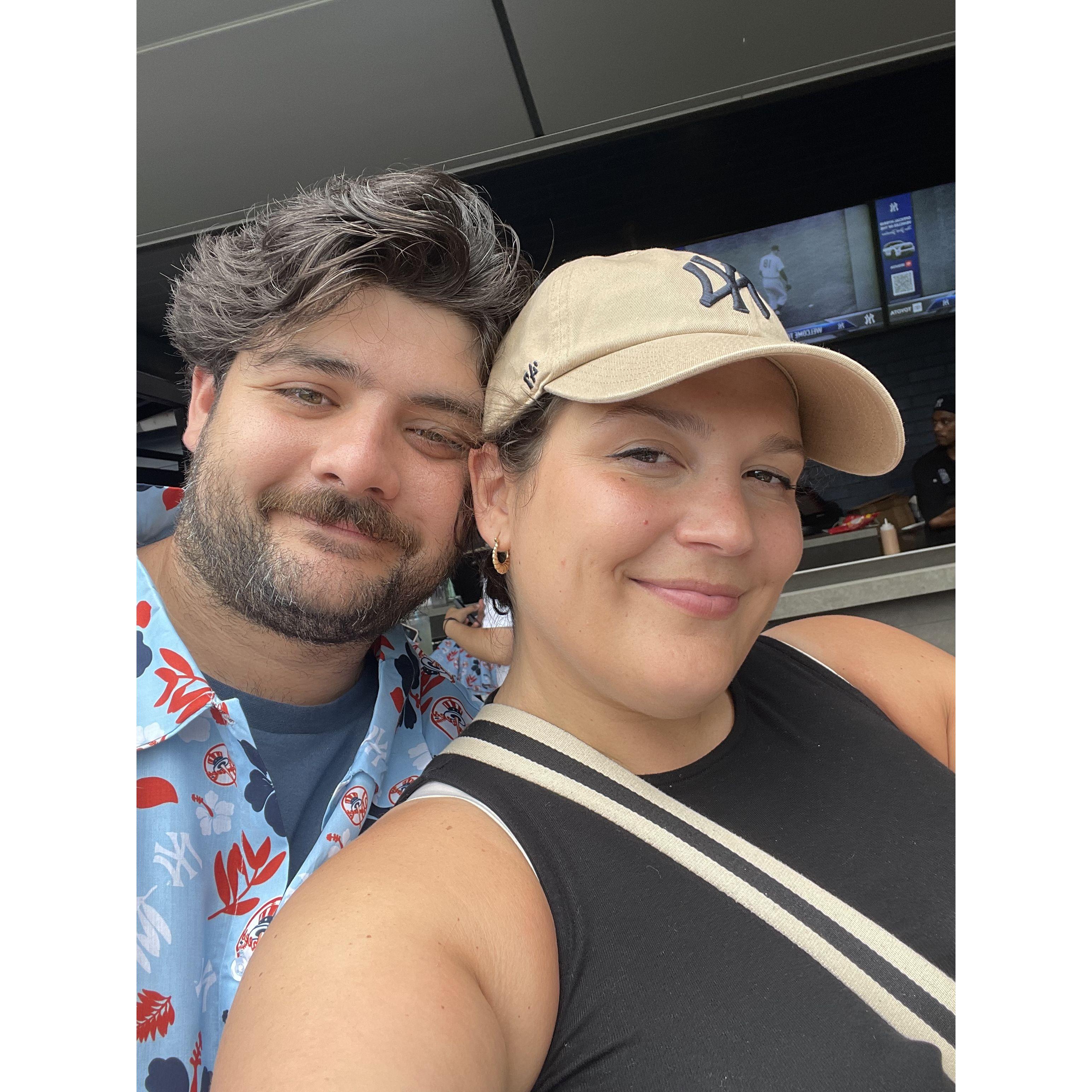 hawaiian shirt day at yankee stadium