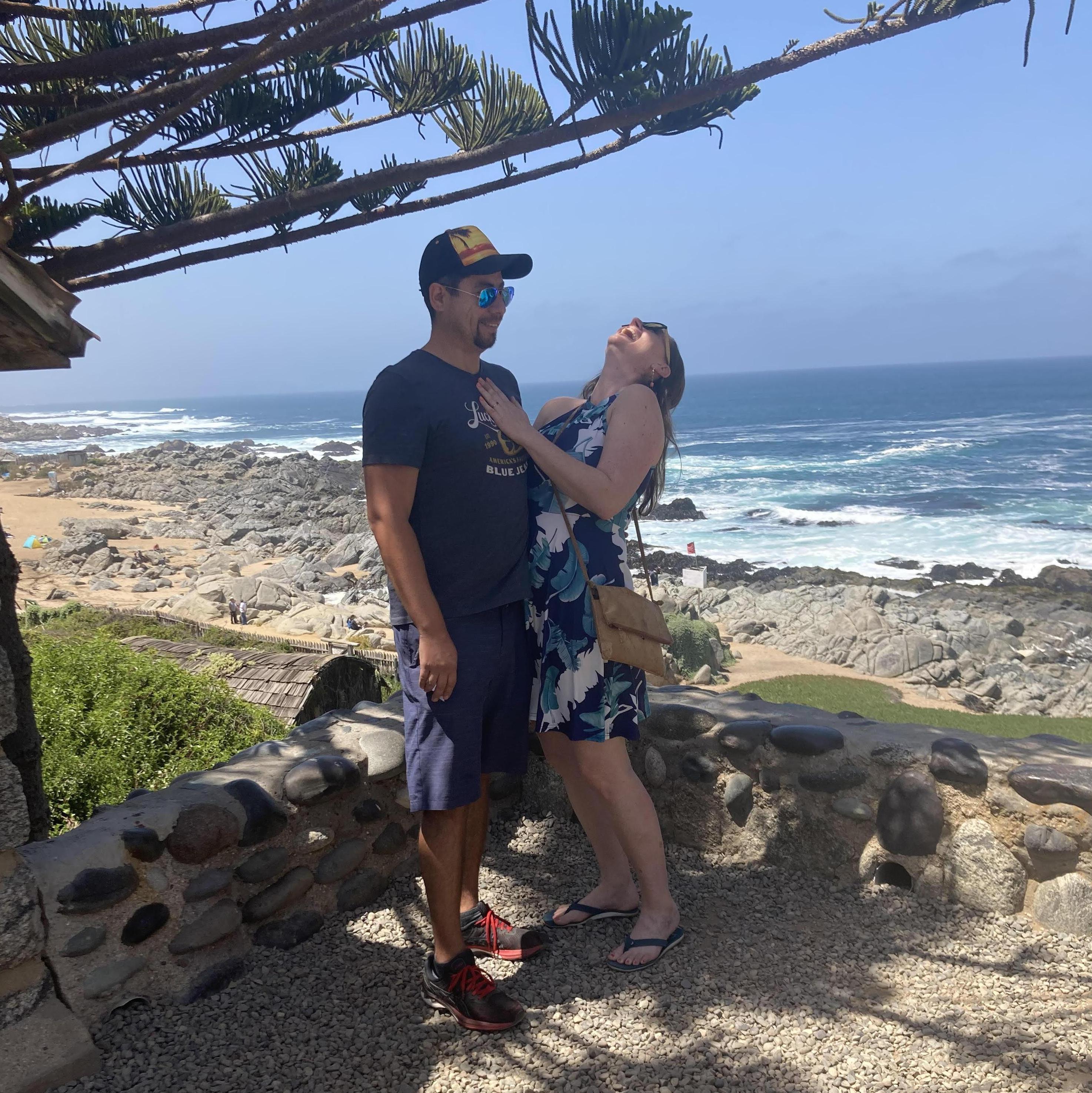 Engaged -- and surprised!
Comprometidos - y sorprendida!