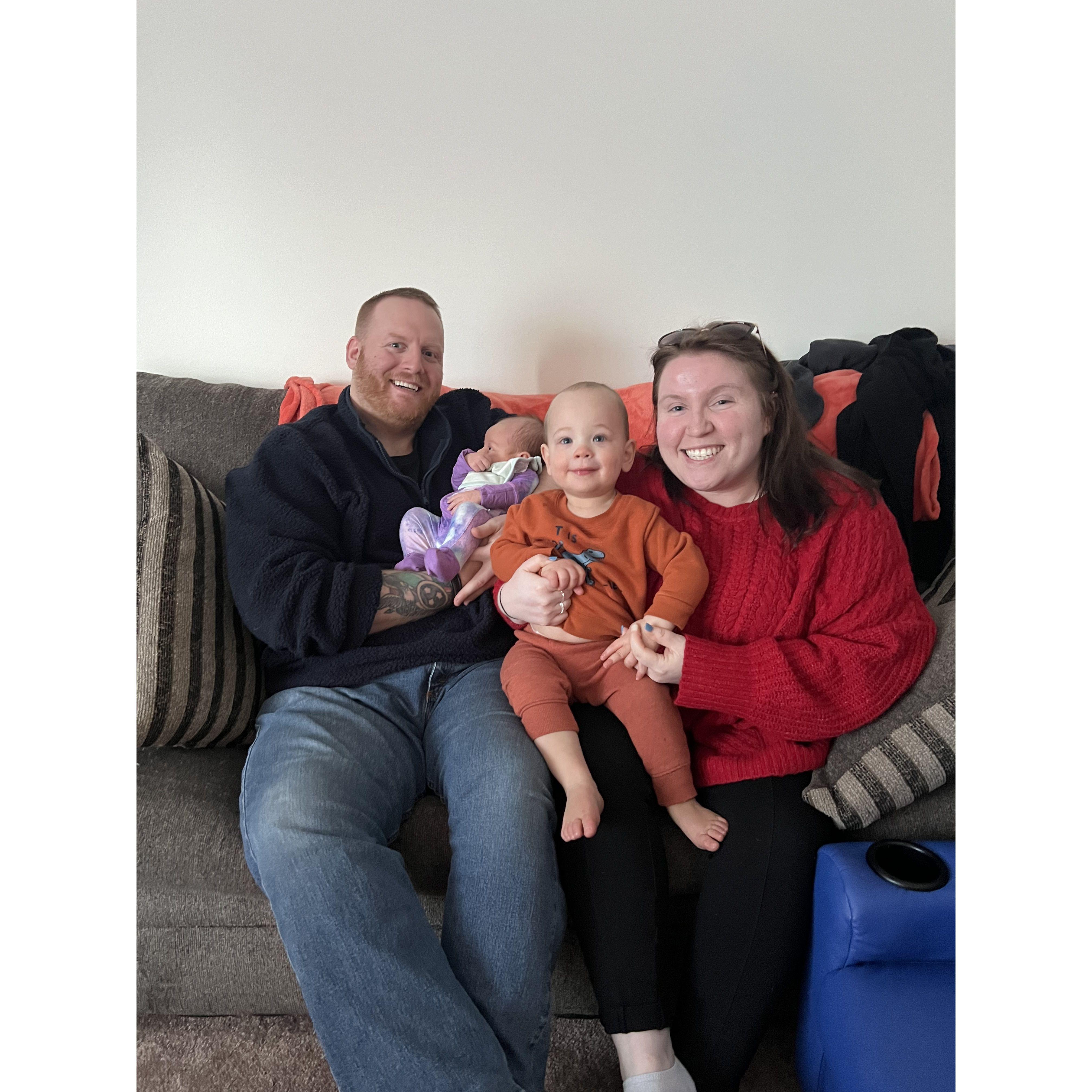 March 2024 - Titi and Connor meet Ellie!