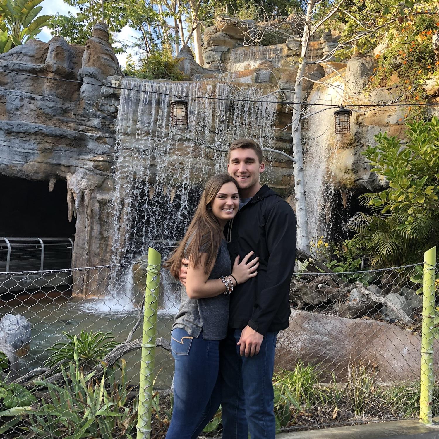And visited the San Diego zoo! This was the trip Duncan officially asked Ashleigh to be his girlfriend… (spoiler alert, she said yes)