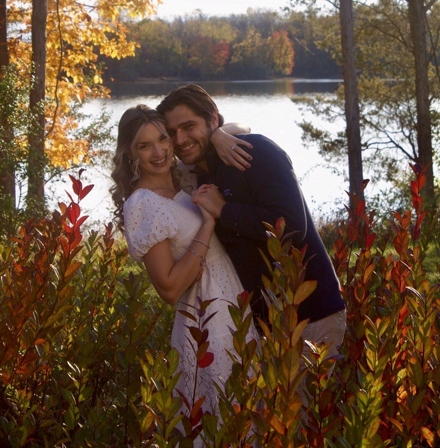 The Wedding Website of Lindsay Mullen and Reece Showalter