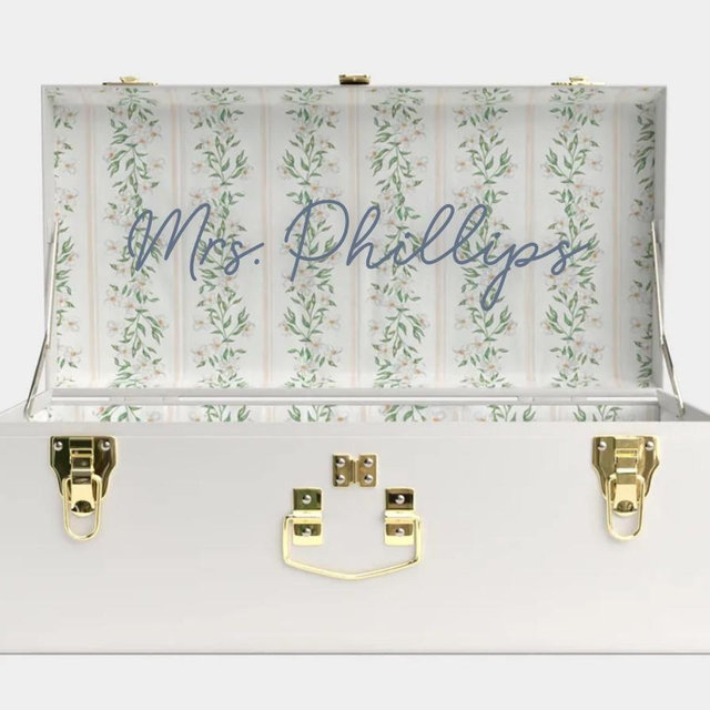 Keepsake Trunk