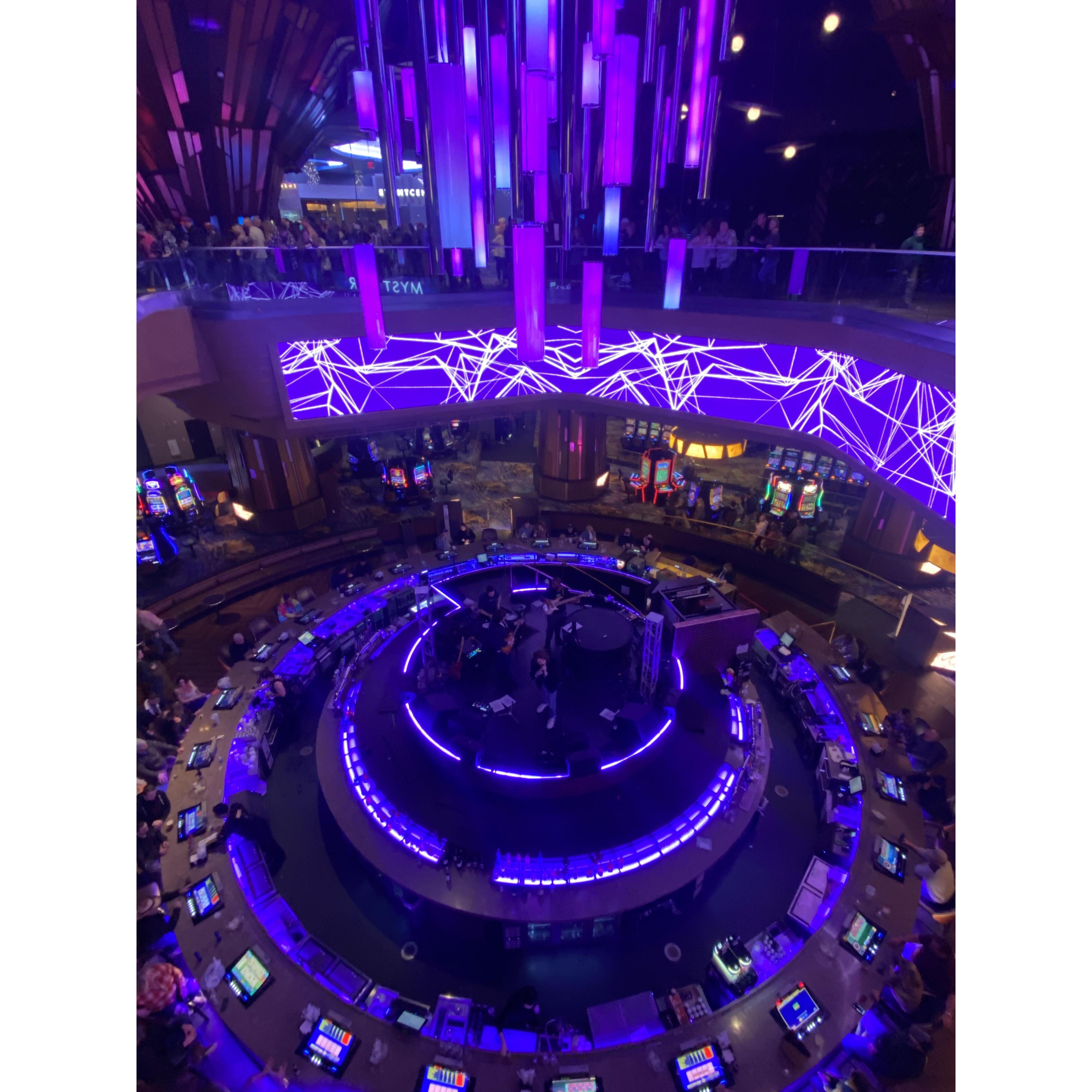 Mist Bar stage at Harrah's with live music every Friday and Saturday!