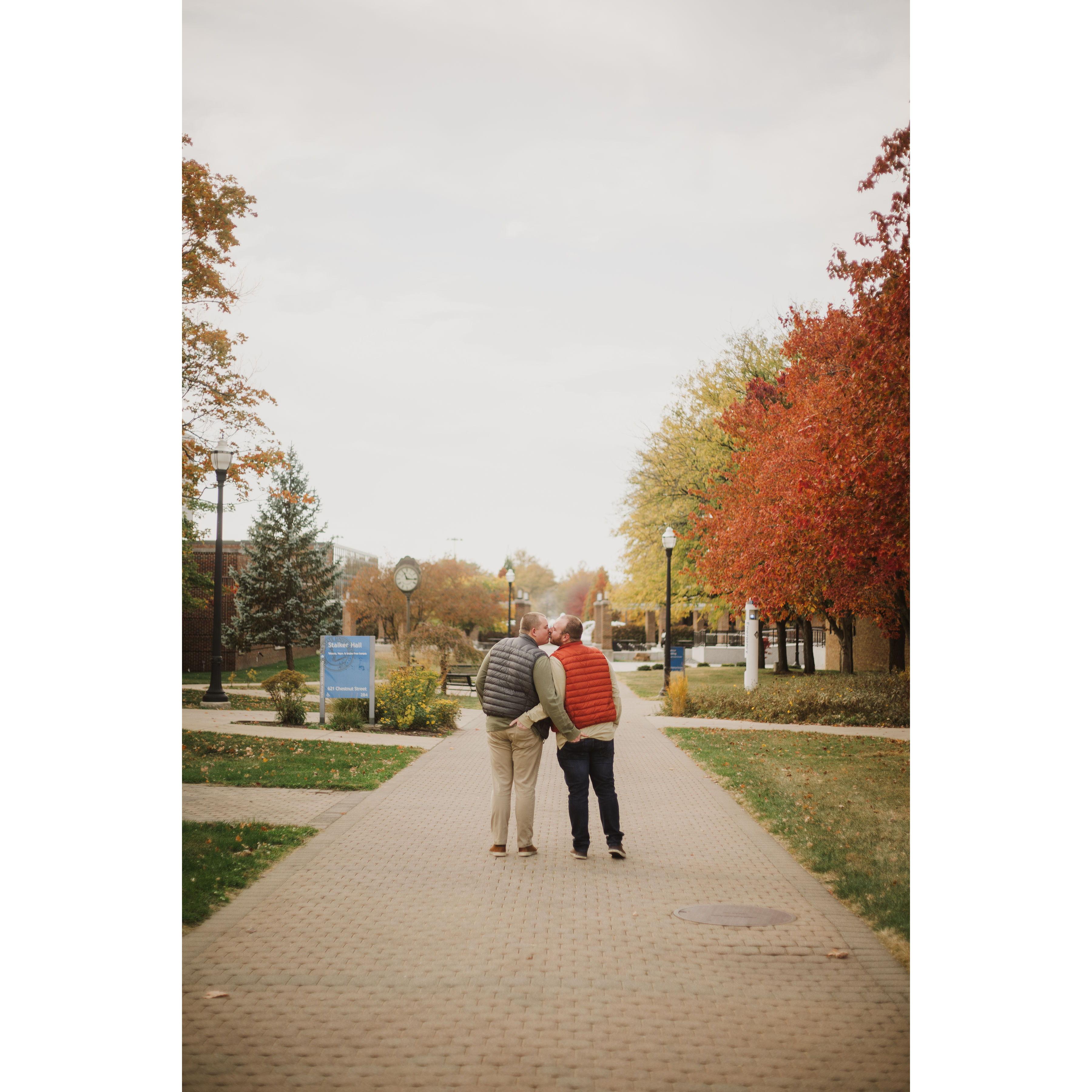 Engagement Photos by Hannah O'Donnell 
