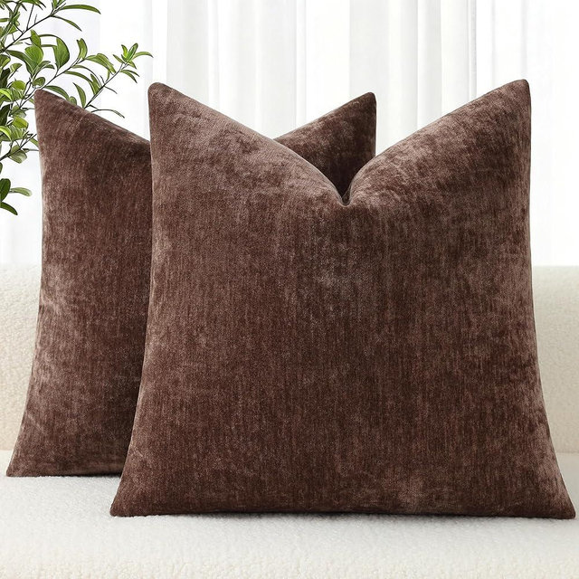 decorUhome Chenille Reddish Brown Throw Pillow Covers 20x20 Inch Set of 2, Decorative Soft Couch Pillow Covers Solid Dyed Accent Farmhouse Neutral Square Pillow Cases for Sofa