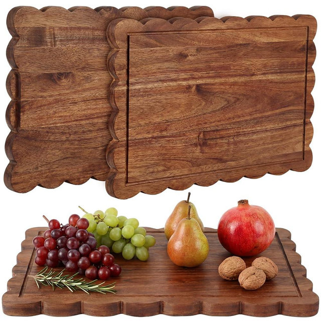 Teenyyou Acacia Wood Cutting Board with Scalloped Side 17" x 12" Solid Wood Cutting Board with Handle Butcher Block Wooden Trays for Kitchen Food Meat Fruit Vegetable Cheese