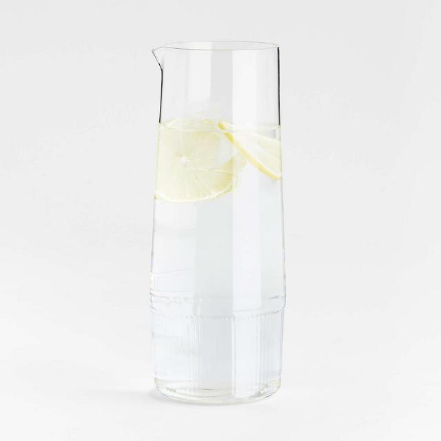 Mid-Ridged Carafe