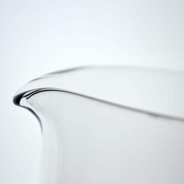 Seamless Plain Mixing Glass by Umami Mart