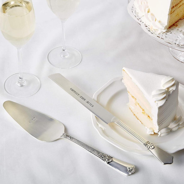 Amazon Wedding Cake and Knife Serving Set, Silver