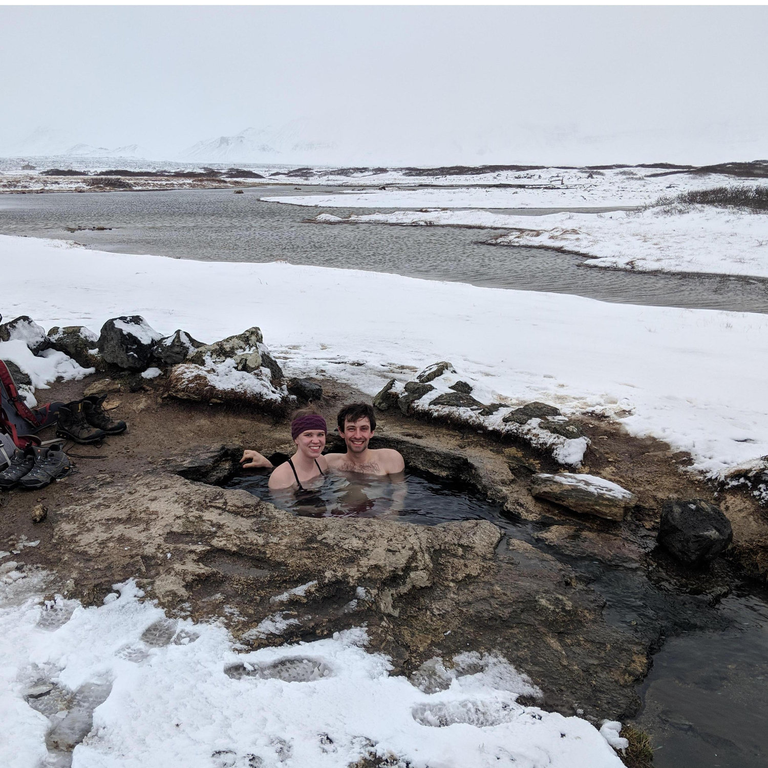 Secret natural mini hot spring in Iceland!