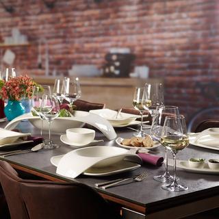 La Divina Burgundy Glass, Set of 4