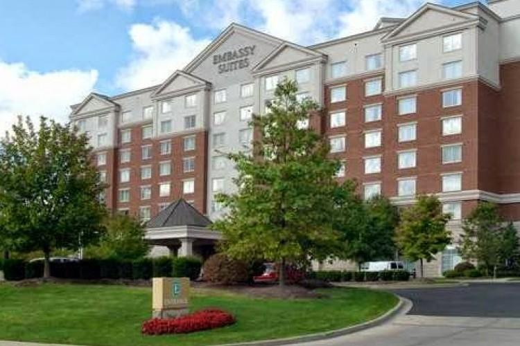 The Wedding Website of Nathan Lewandowski and Sadie Pozderac