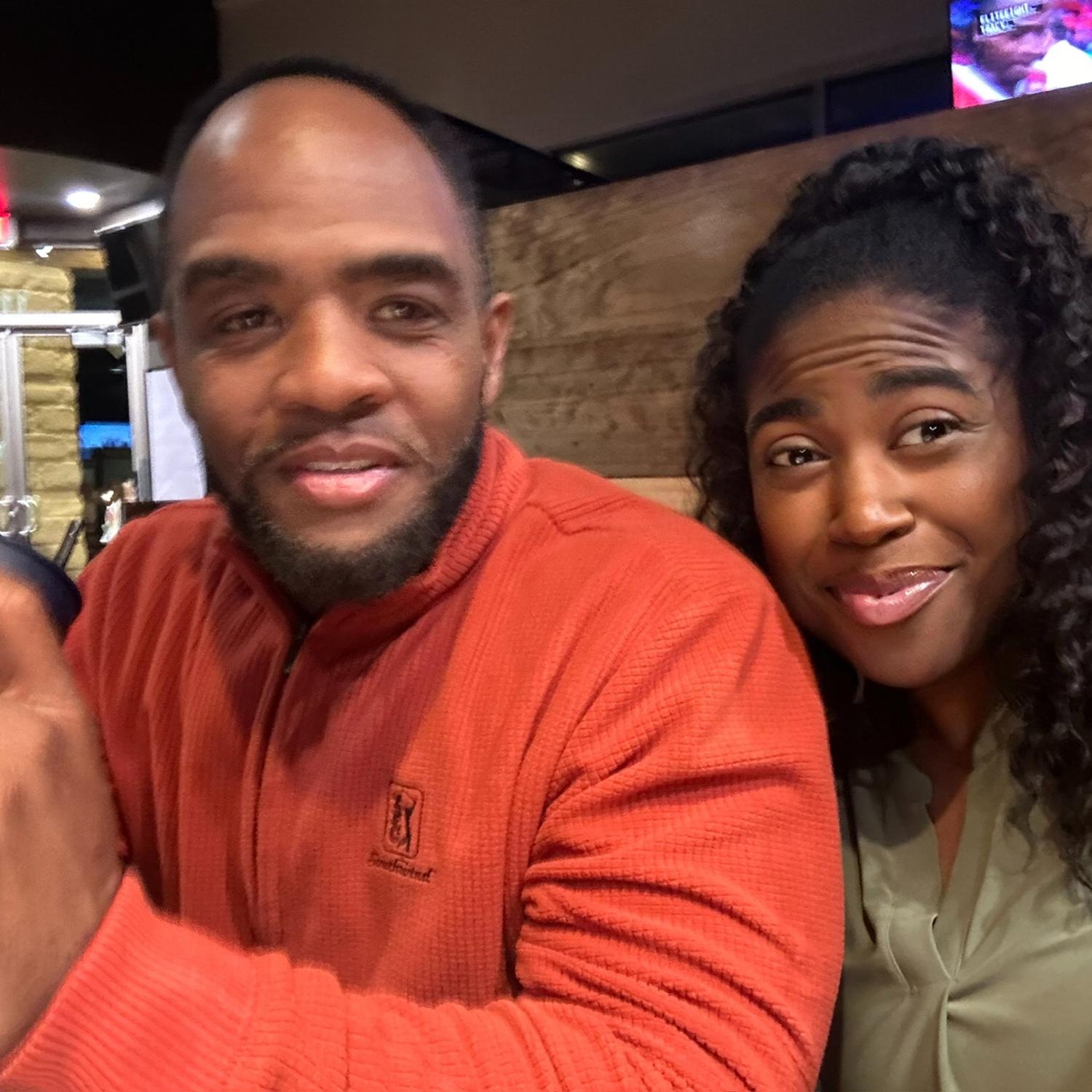 Ronnie’s first time meeting Tamika’s children at Rotolo’s!