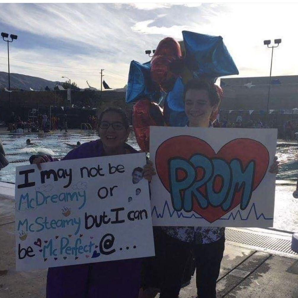 Asking Miriam to Prom 2016