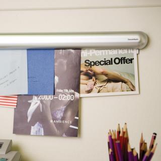 Gripet Paper & Note Holder