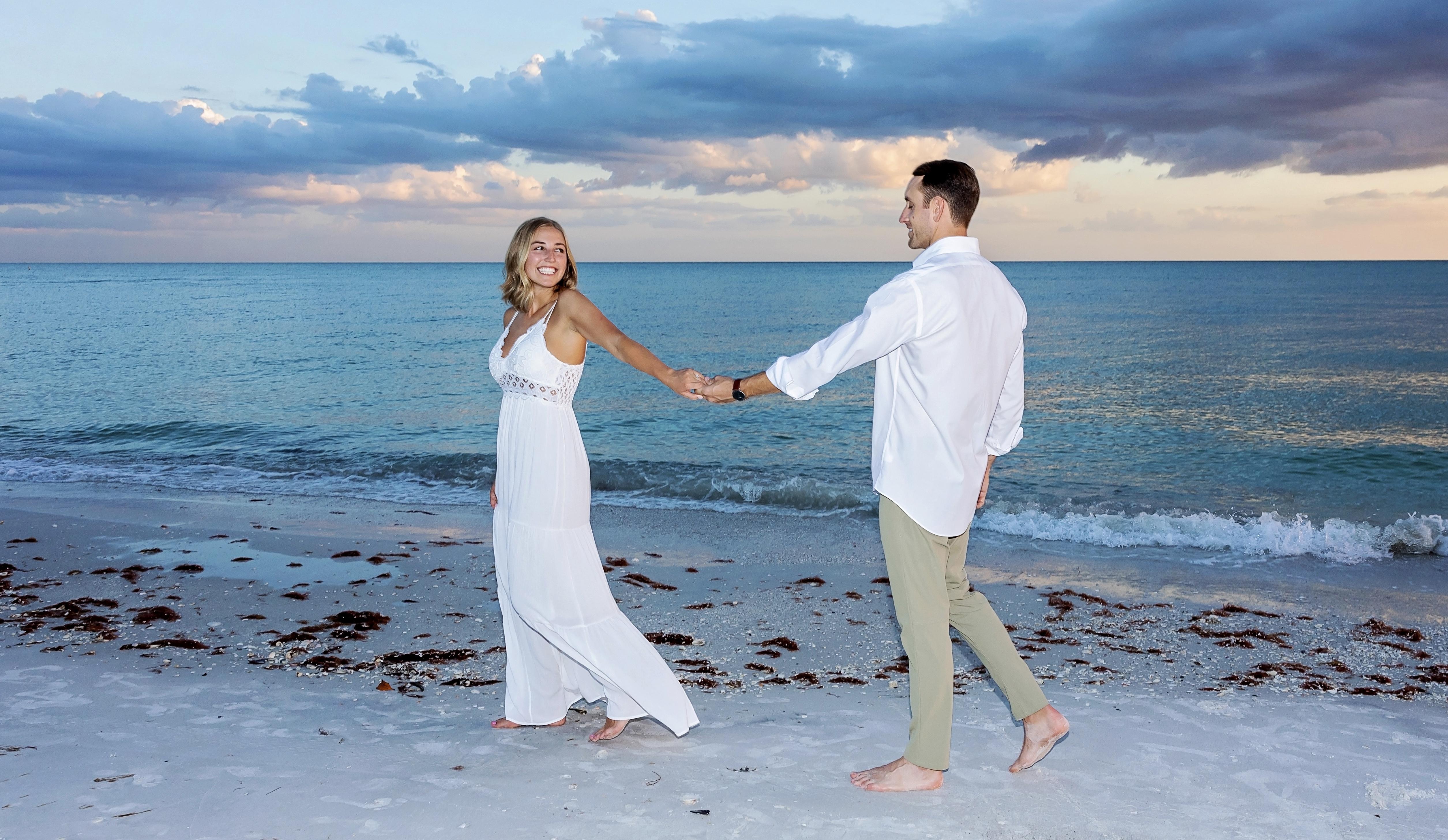The Wedding Website of Caroline Jordan and Blake Biggs