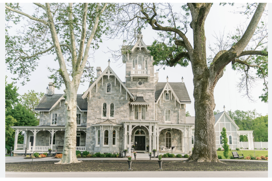 The Wedding Website of Kyle Roche and Sara Meloro