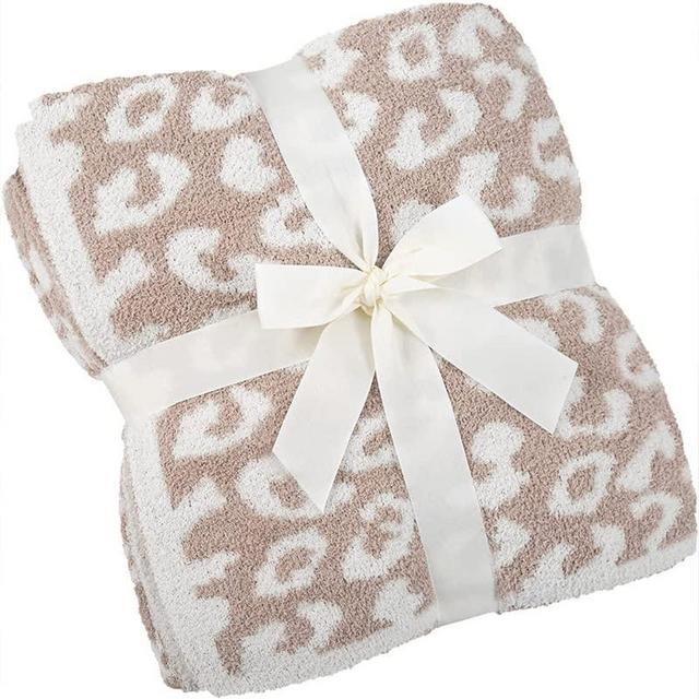 QWWSS Double Sided Plush Leopard Blanket Super Soft Washable Wool Blanket, Warm Cheetah Blanket for Sofa, Bed, Camping, Travel, Grey, 50 x 60 Inches.