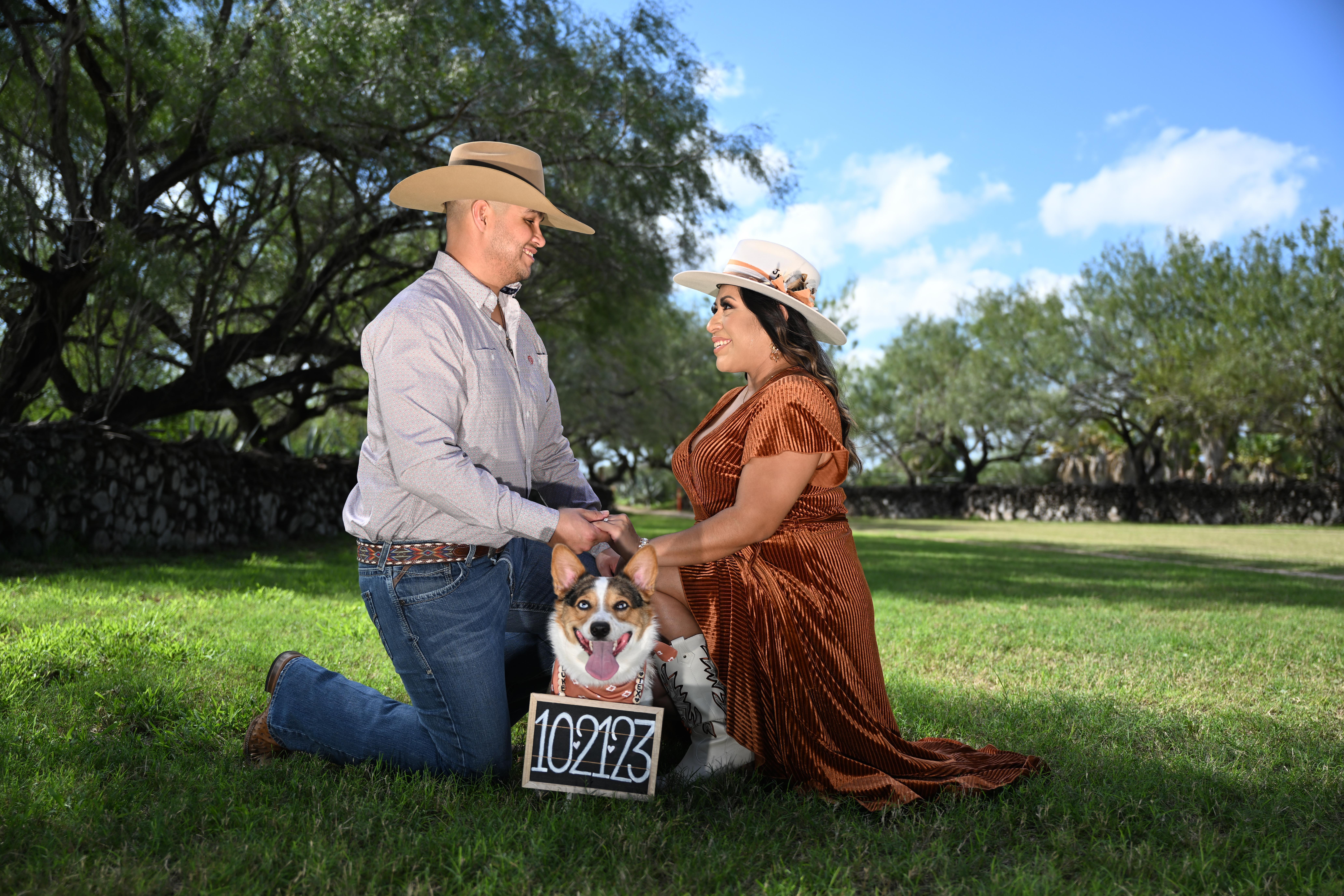 The Wedding Website of Julianne Jocelyn Muñoz and Erwin Alban Vega