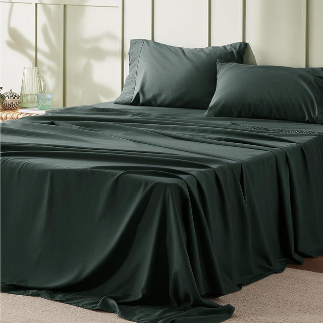 Bedsure King Size Sheets - Soft 1800 Sheets for King Size Bed, 4 Pieces Hotel Luxury Forest Green King Sheets, Easy Care Polyester Microfiber Cooling Bed Sheet Set