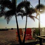 Postcard Inn On The Beach