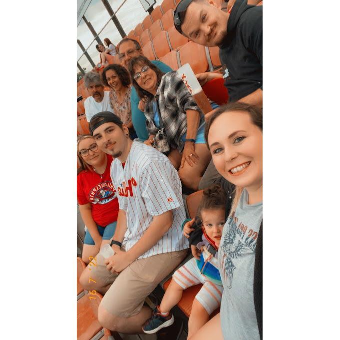 Reading Phillies with Shayes Family!