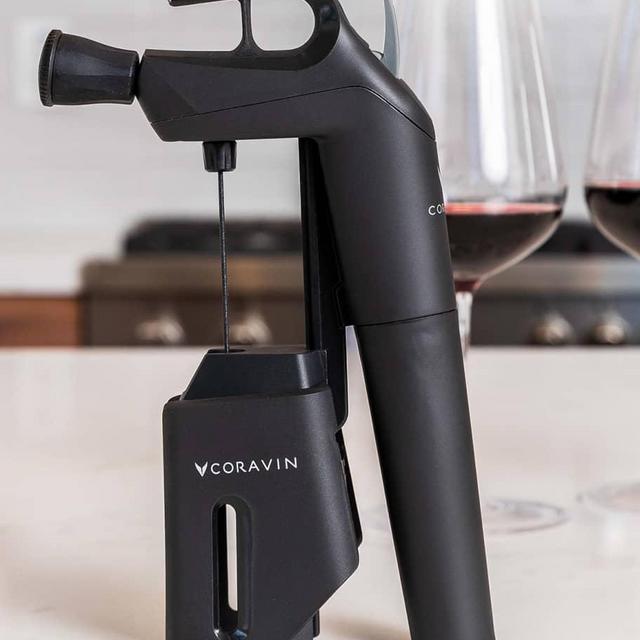 CoravinModel Three+ Wine Preservation System