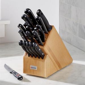Wüsthof ® Gourmet 18-Piece Bamboo Knife Block Set