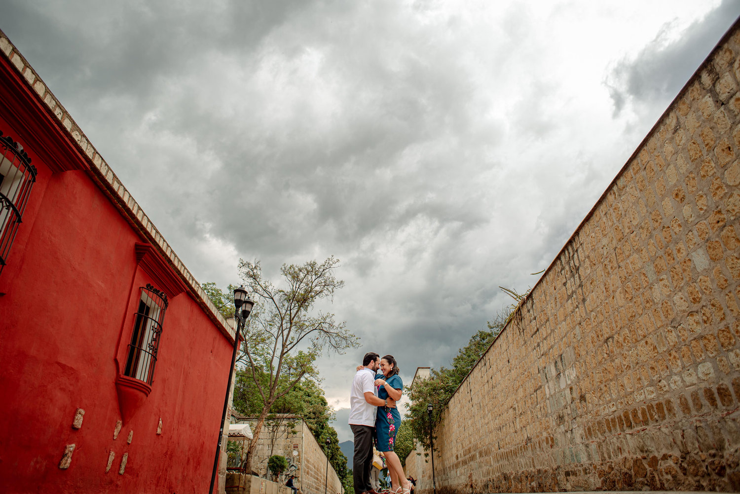 The Wedding Website of Wendy De Leon and Luis Urquieta